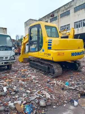 Excavadora Komatsu PC60 Máquina em bom estado Peso 6000 KG