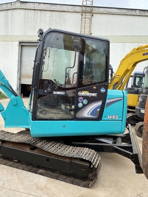 Excavadora mini Kobelco SK60 usada com bomba hidráulica Liyuan Horas de trabalho baixas 0-2000