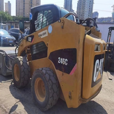 Carregador de rodas Caterpillar Cat 246c para condições de trabalho difíceis