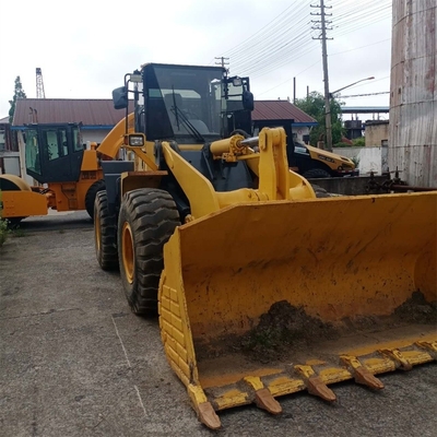 Carregador frontal usado Komatsu WA320-5 com poucas horas de trabalho 0-2000 em ótimo estado