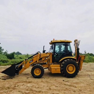 Horas baixas CAT 420F Backhoe Loader com excelente condição em lojas de materiais de construção