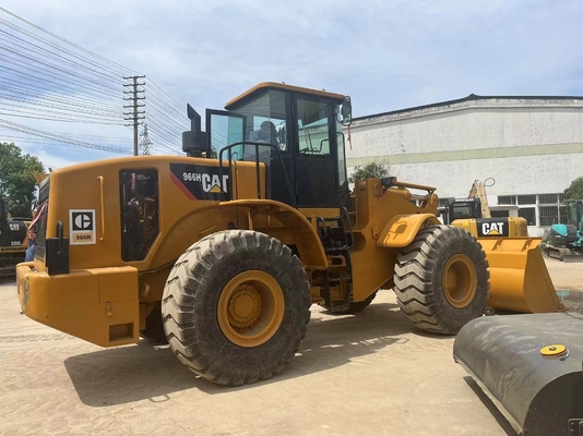 Carregadores de rodas usados CAT966H com peso da máquina de 6000 kg Outra bomba hidráulica incluída