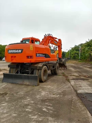 Excavadora usada Doosan DH150W-7 com motor HINO 15000 kg Peso da máquina e Japão