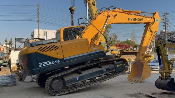 Escavação original Hyundai 220LC-9S com motor de 96KW e certificação EPA