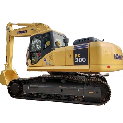 Máquina de rastreamento Komatsu PC300 usada com baixo consumo de combustível e baixas emissões