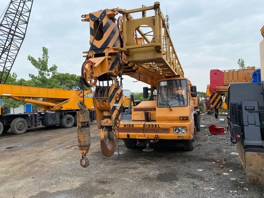 Guindaste Tadano TG-500E em bom estado e cilindro hidráulico Liyuan