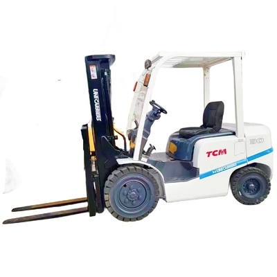Alimentos e Bebidas Usados Japão Caminhão elevador a diesel TCM 3 toneladas com cilindro hidráulico Nabtesco