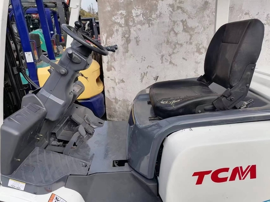 Alimentos e Bebidas Usados Japão Caminhão elevador a diesel TCM 3 toneladas com cilindro hidráulico Nabtesco