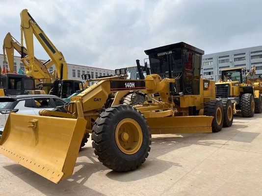 Grader amarelo CAT 140H com 30KN força excitante Máquina de construção original do Japão