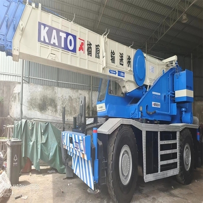 Guindaste Kato KR-450V Guindaste de 45 toneladas com cor original e horas de trabalho reduzidas