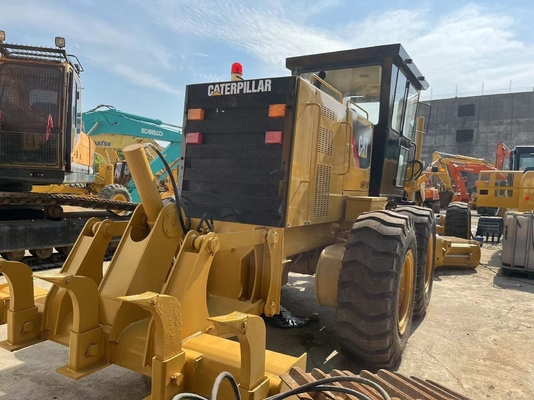 Lojas de reparação de máquinas usadas CAT140K Grader com motor Cummins e engrenagem de acionamento direto