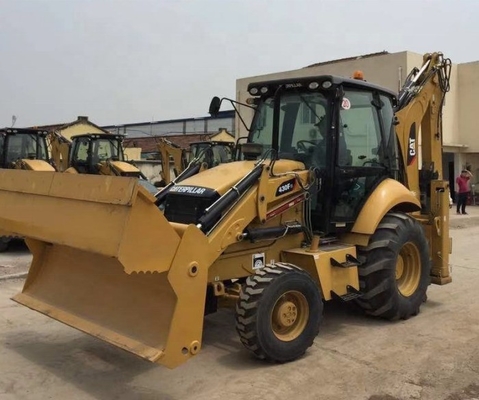 CAT 430F Carregador usado com capacidade de balde de 0,2 m3 e poucas horas de trabalho Em bom estado