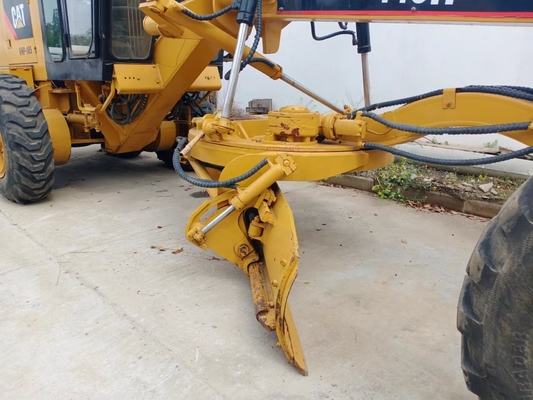 Máquina CAT 140H usada em bom estado, original do Japão.