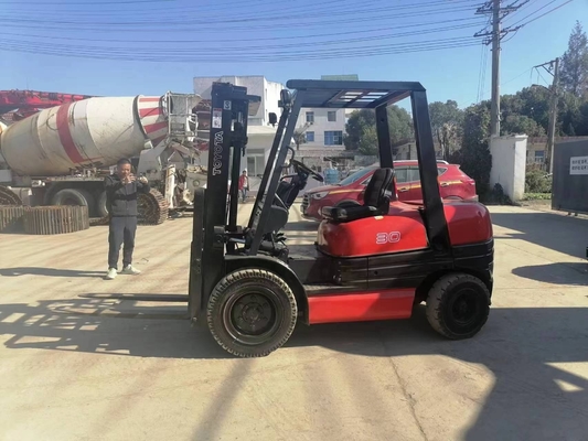 Max. Carga de elevação 3TON Diesel Japão Original TOYOTA FD30 empilhadeira