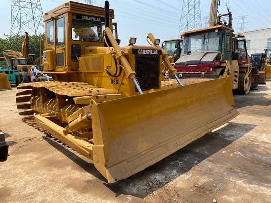 Bulldozer CAT D6D usado com cilindro e bomba Liyuan em excelente estado