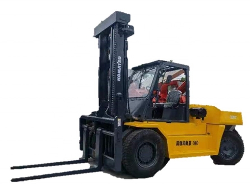 Caminhão de contêineres KOMATSU FD160 de 16 toneladas em excelente estado de funcionamento