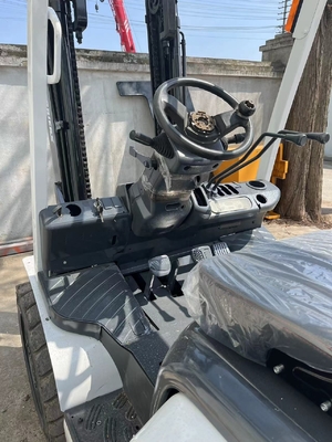 TCM FD30 3t Mini-Forklift Motor Diesel para caminhão de elevação de paletes de contentores de armazém