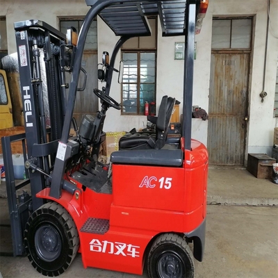 Home Diesel Heli A15 com pintura original e motor EPA em boas condições