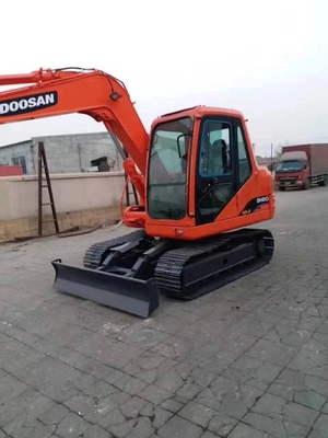 Excavadora Doosan DH80 usada com pintura original e cilindro hidráulico Liyuan no Japão
