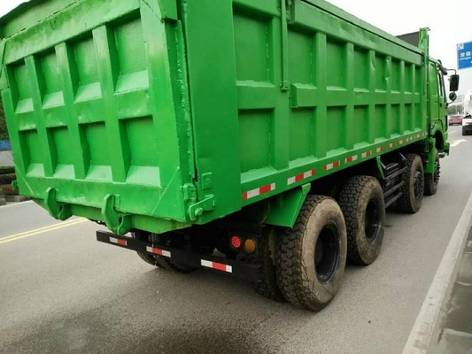 Carrinho de descarga Howo usado de 25 toneladas com boas condições e válvula hidráulica Nabtesco
