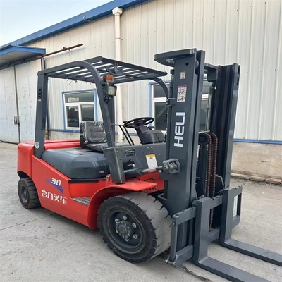 0-2000 Horas de Trabalho Utilizado Heli CPCD30 3Ton caminhão elevador a diesel para fácil operação