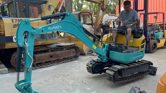 Excavadora Kubota U-15 usada com pintura original e bomba hidráulica Liyuan do Japão