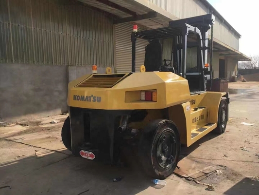 10 toneladas Horas baixas Komatsu FD100 empilhadeira equipamento pesado com boa capacidade de elevação