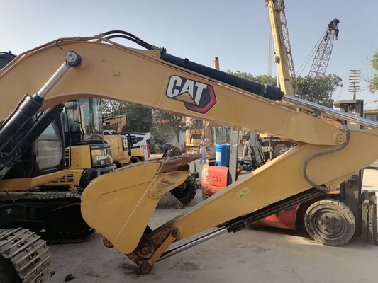Máquina de escavação CAT 313D2GC em bom estado, com 0-2000 horas de trabalho
