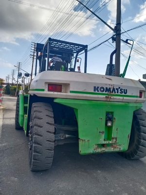 24000 KG Usado KOMATSU empilhadeira FD240 caminhão de elevação de paletes Manual de operação 24ton caminhão