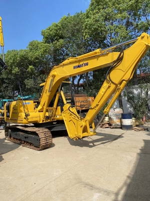 Excavadora de segunda mão de 13 toneladas KomatsuPc130 com poucas horas de trabalho e capacidade de balde de 3M3