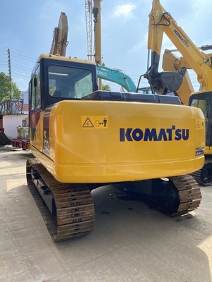 Excavadora de segunda mão de 13 toneladas KomatsuPc130 com poucas horas de trabalho e capacidade de balde de 3M3
