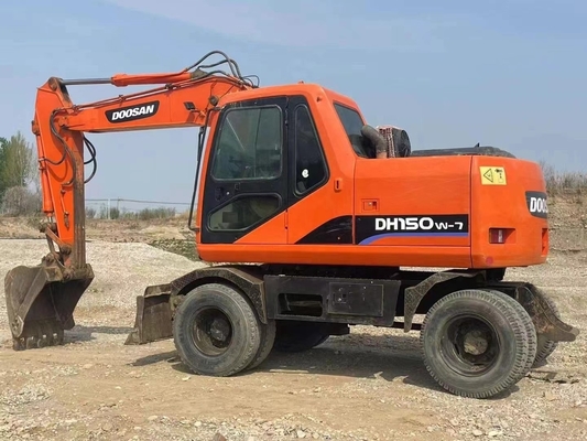 Excavadora usada DOOSAN DX140W-7 com pintura original e motor Cummins 112kW