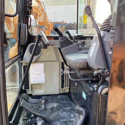 Excavadora Mini Cat 303.5e de motor japonês com capacidade de balde de 0,12 m3 e 90% de condição