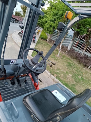 Caminhão usado de transporte de paletes HELI A15 diesel com bom desempenho e peso de 1500 kg