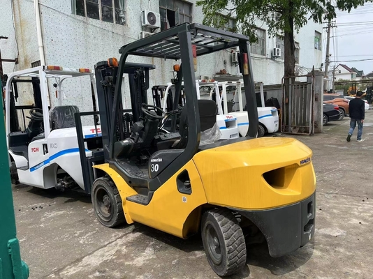 Melhor serviço de empilhadeira a diesel para fazendas Komatsu 30 Equipamento de transporte em boas condições