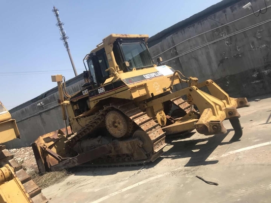 Bulldozer CAT D6R com capacidade de 4,3 m3 e peças originais do Japão