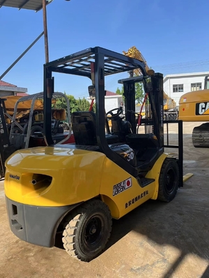 Japão 6 toneladas de empilhadeira diesel original em excelente estado