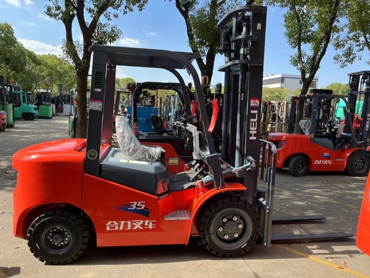 3500 kg Heli 35 3,5 toneladas em boas condições