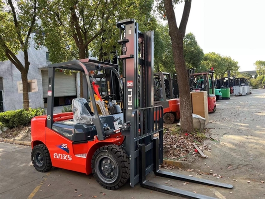 3500 kg Heli 35 3,5 toneladas em boas condições
