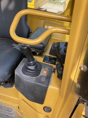 Buldoseira Caterpillar CAT D4G Usada para Máquinas de Construção
