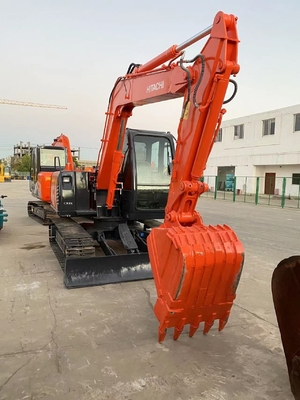 Excavadora usada Hitachi ZX70 com poucas horas de trabalho e bom desempenho
