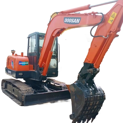 5Excavadora Doosan DH55 de 5 toneladas com motor coreano original e 0-2000 horas de trabalho