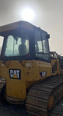 Dozer de tractor CAT D5K acessível com poucas horas de trabalho e em boas condições