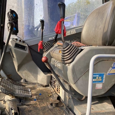 Excavadora Komatsu PC78 de segunda mão com alta eficiência operacional e bom estado