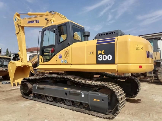 Motor de escavadeira Komatsu PC300 em segunda mão e em boas condições com poucas horas de trabalho
