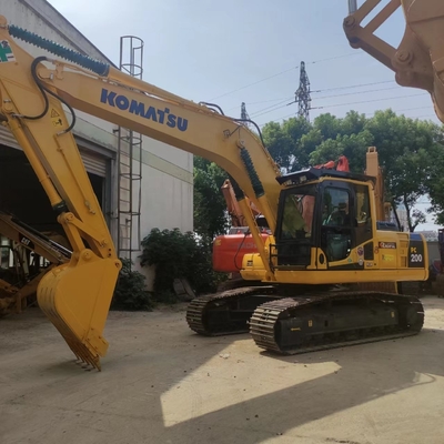 Excavadora hidráulica usada KOMATSU PC200-8 em boas condições