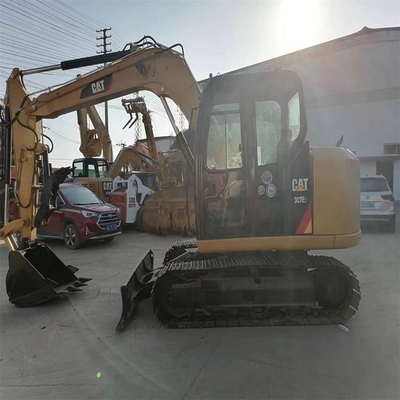 Excavadora Cat 307E2 de 7 toneladas, em excelente estado e original do Japão.