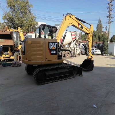 Excavadora Cat 307E2 de 7 toneladas, em excelente estado e original do Japão.