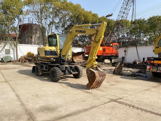 Excavadora de rodas de 6 toneladas para projetos de construção
