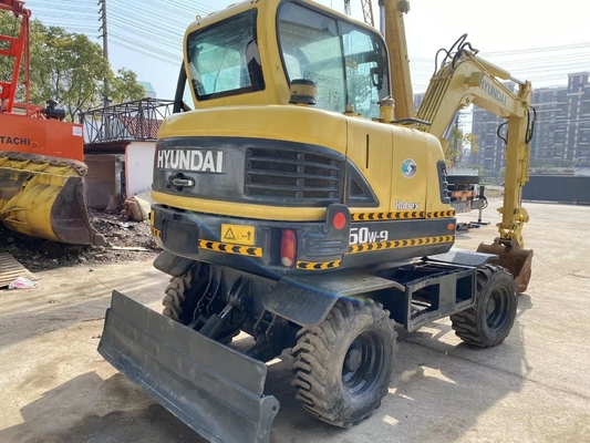 Excavadora de rodas de 6 toneladas para projetos de construção